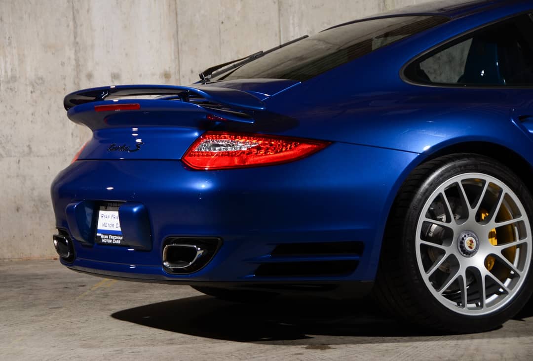 2011 Porsche 911 Turbo S — photo 10