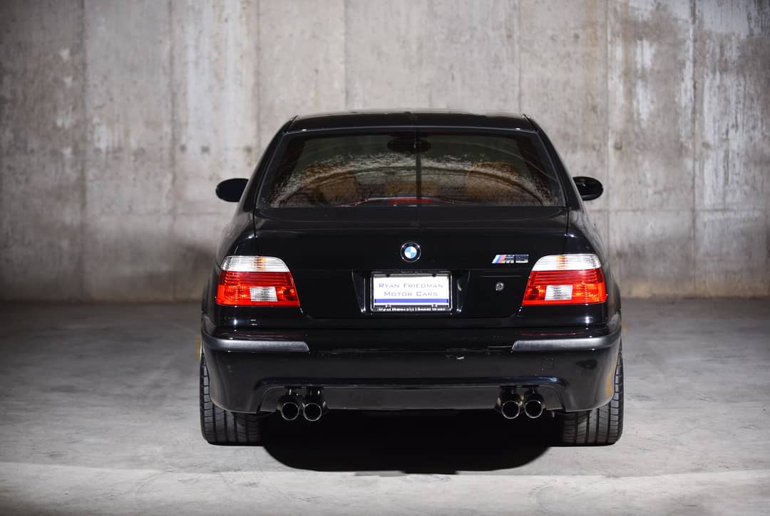 2003 BMW M5 — photo 11
