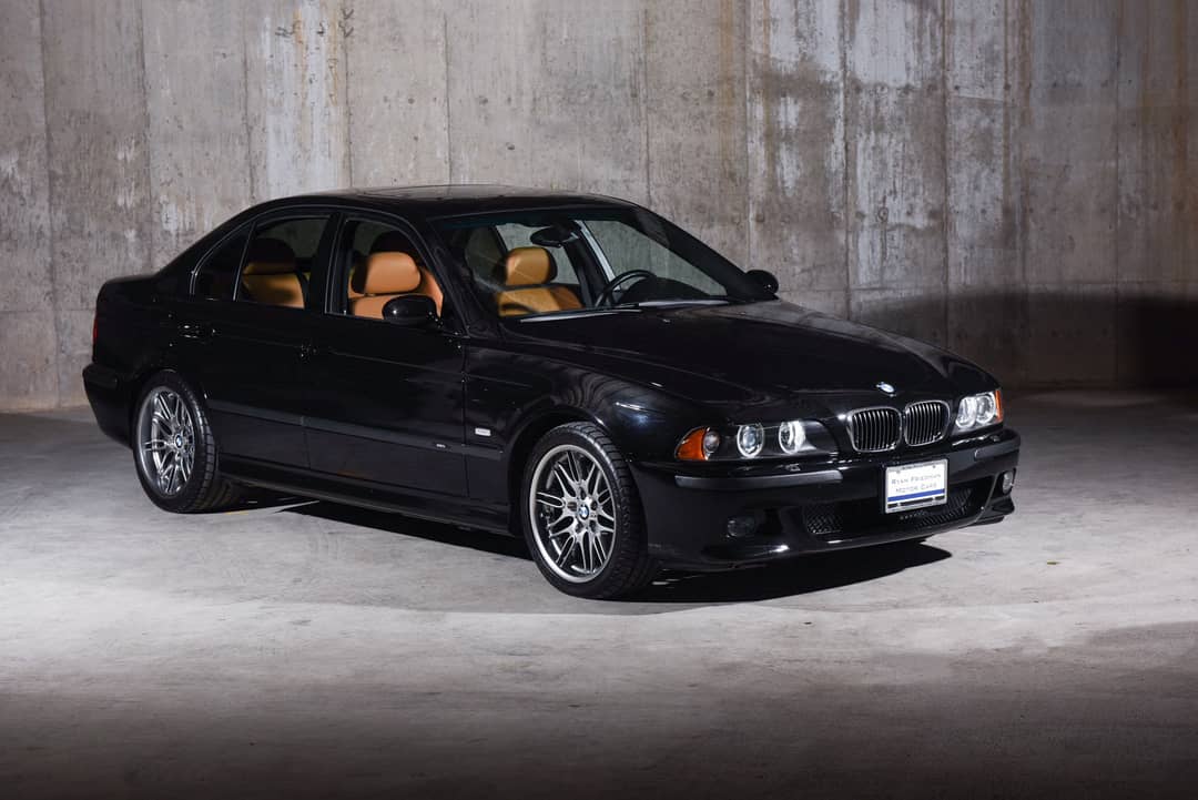 2003 BMW M5 — photo 4