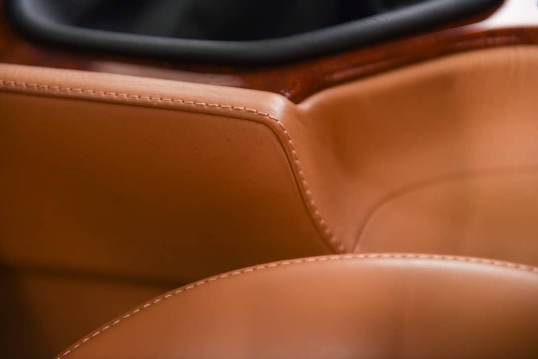 2003 BMW M5 — photo 33