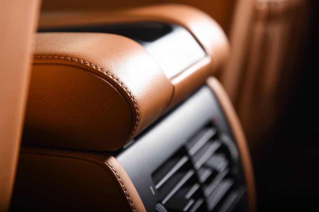 2003 BMW M5 — photo 46