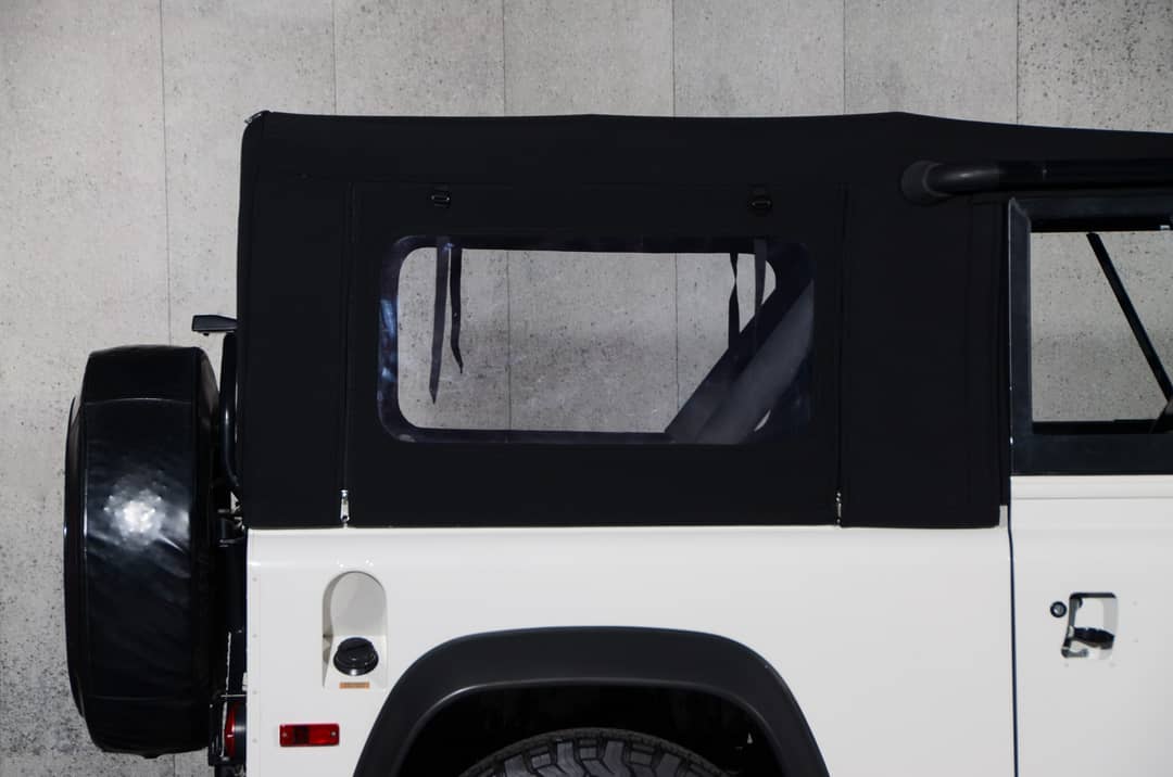 1997 Land Rover Defender 90 — photo 21