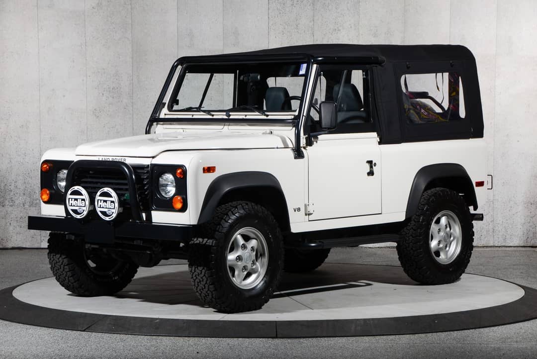 1997 Land Rover Defender 90 — photo 6