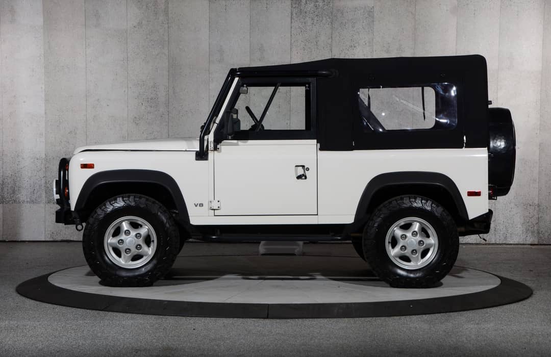 1997 Land Rover Defender 90 — photo 7