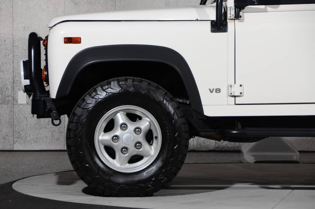 1997 Land Rover Defender 90 — photo 8