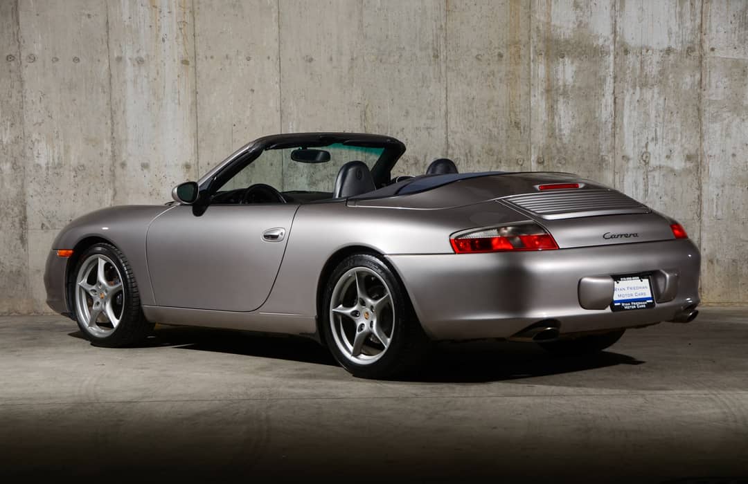 2002 Porsche 911 Carrera — photo 11