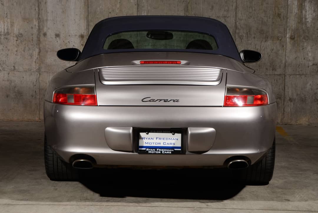 2002 Porsche 911 Carrera — photo 13