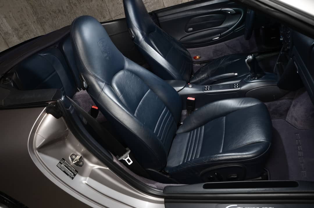 2002 Porsche 911 Carrera — photo 30