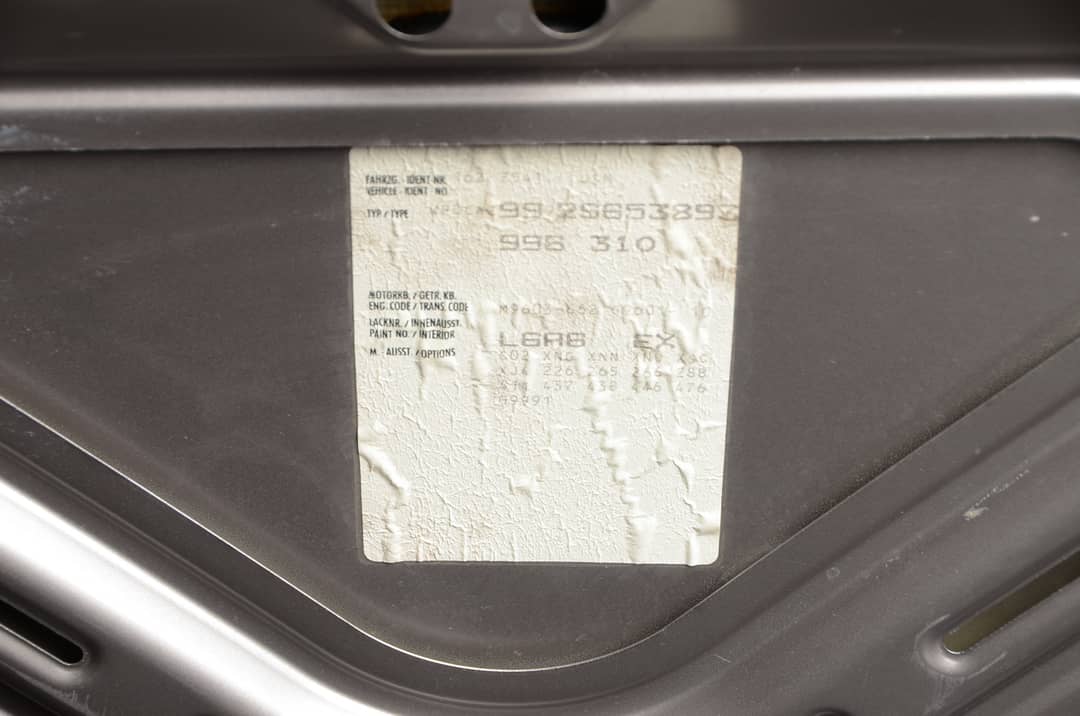 2002 Porsche 911 Carrera — photo 7
