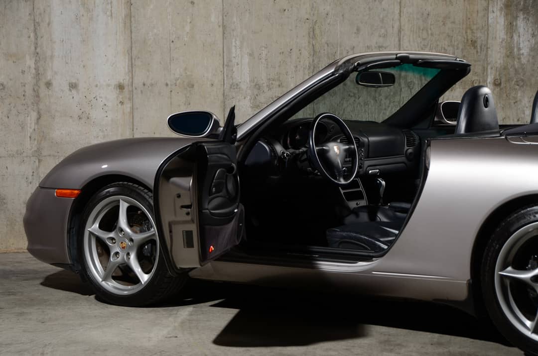 2002 Porsche 911 Carrera — photo 10