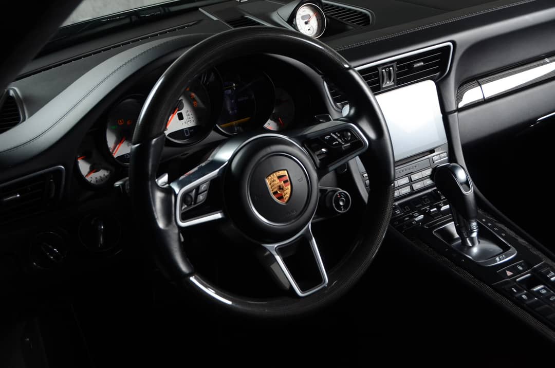 2018 Porsche 911 Turbo — photo 13