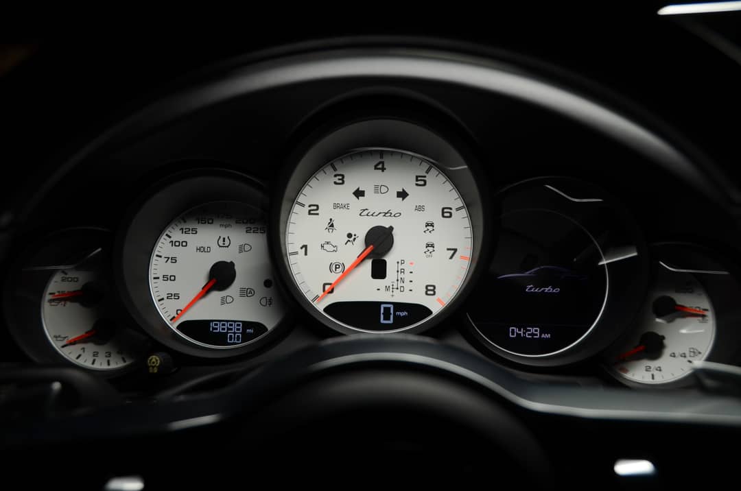 2018 Porsche 911 Turbo — photo 20