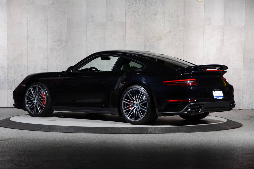 2018 Porsche 911 Turbo — photo 8