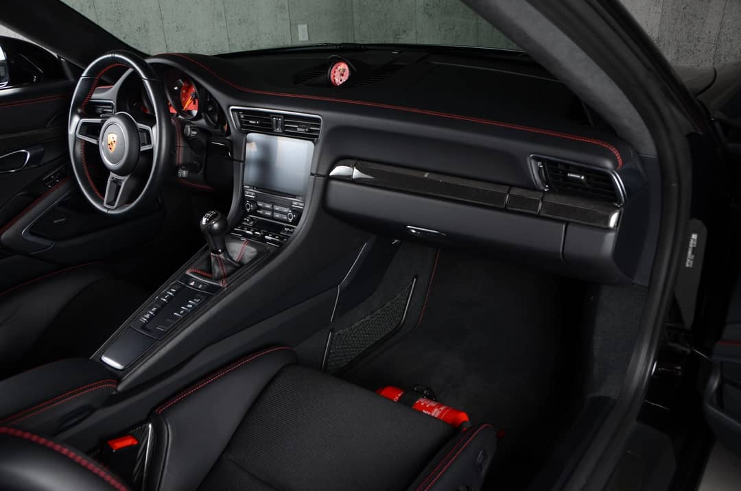 2019 Porsche 911 GT3 — photo 16