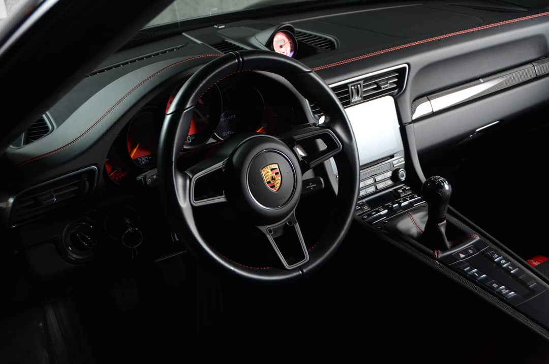 2019 Porsche 911 GT3 — photo 23