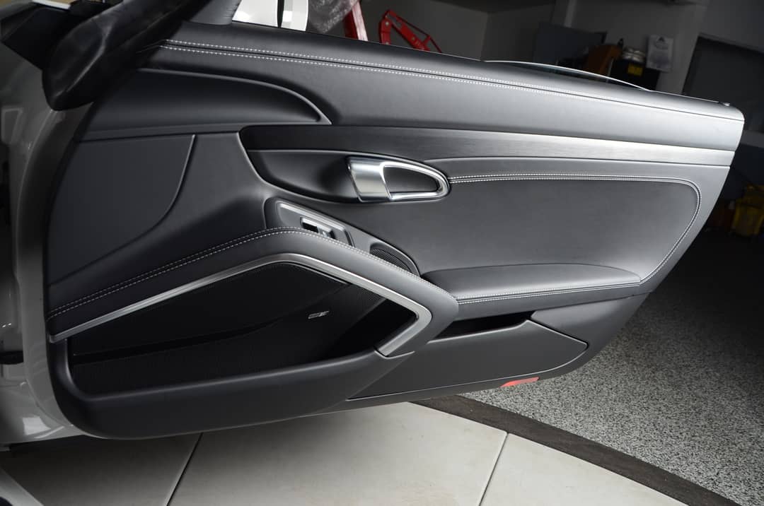 2019 Porsche 911 Carrera GTS — photo 18