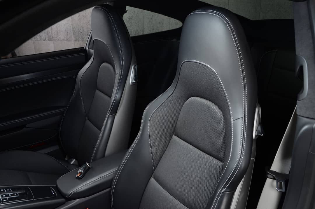 2019 Porsche 911 Carrera GTS — photo 22