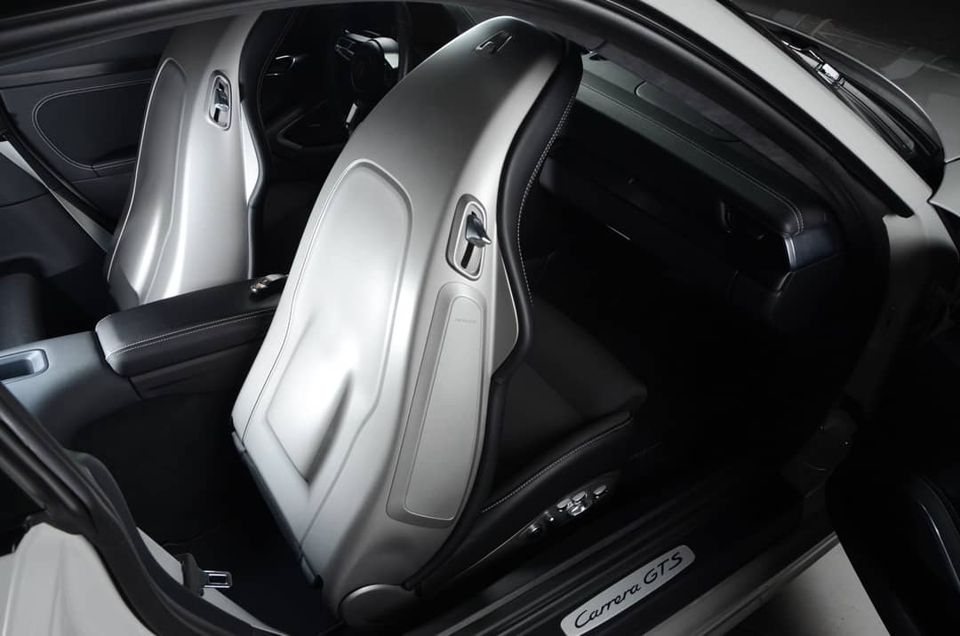 2019 Porsche 911 Carrera GTS — photo 36