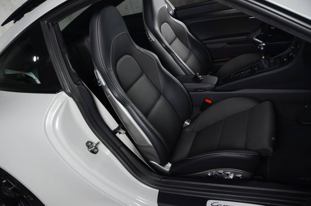 2019 Porsche 911 Carrera GTS — photo 38