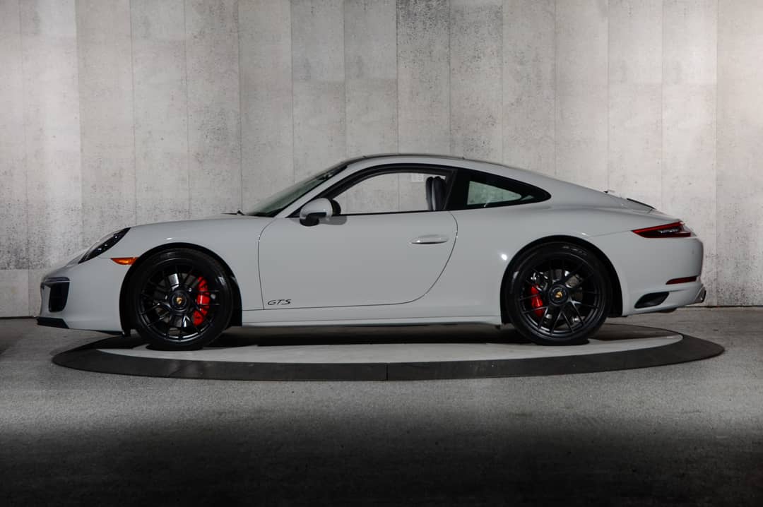2019 Porsche 911 Carrera GTS — photo 7
