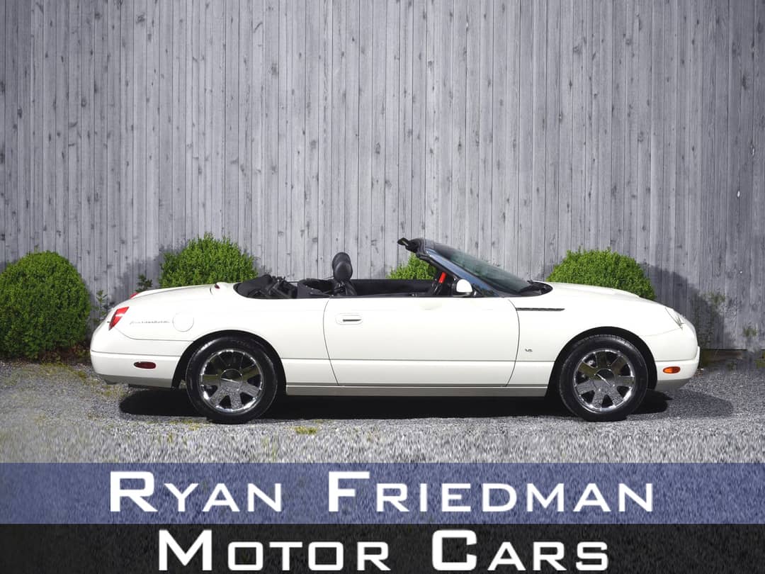 2003 Ford Thunderbird — photo 1