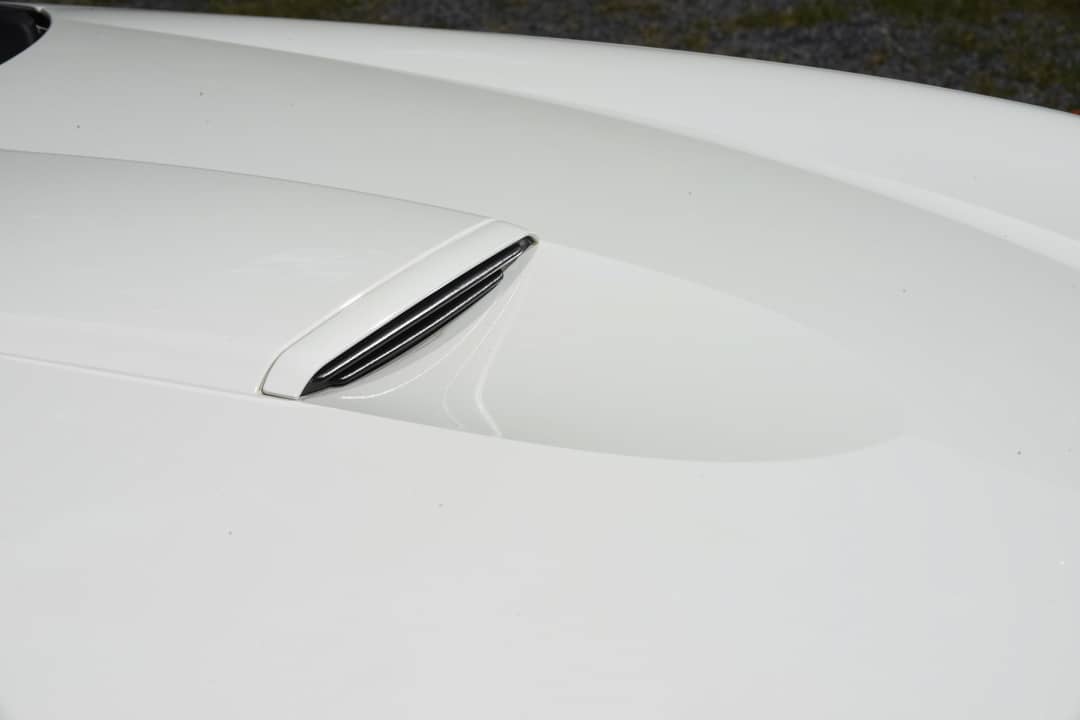 2003 Ford Thunderbird — photo 26