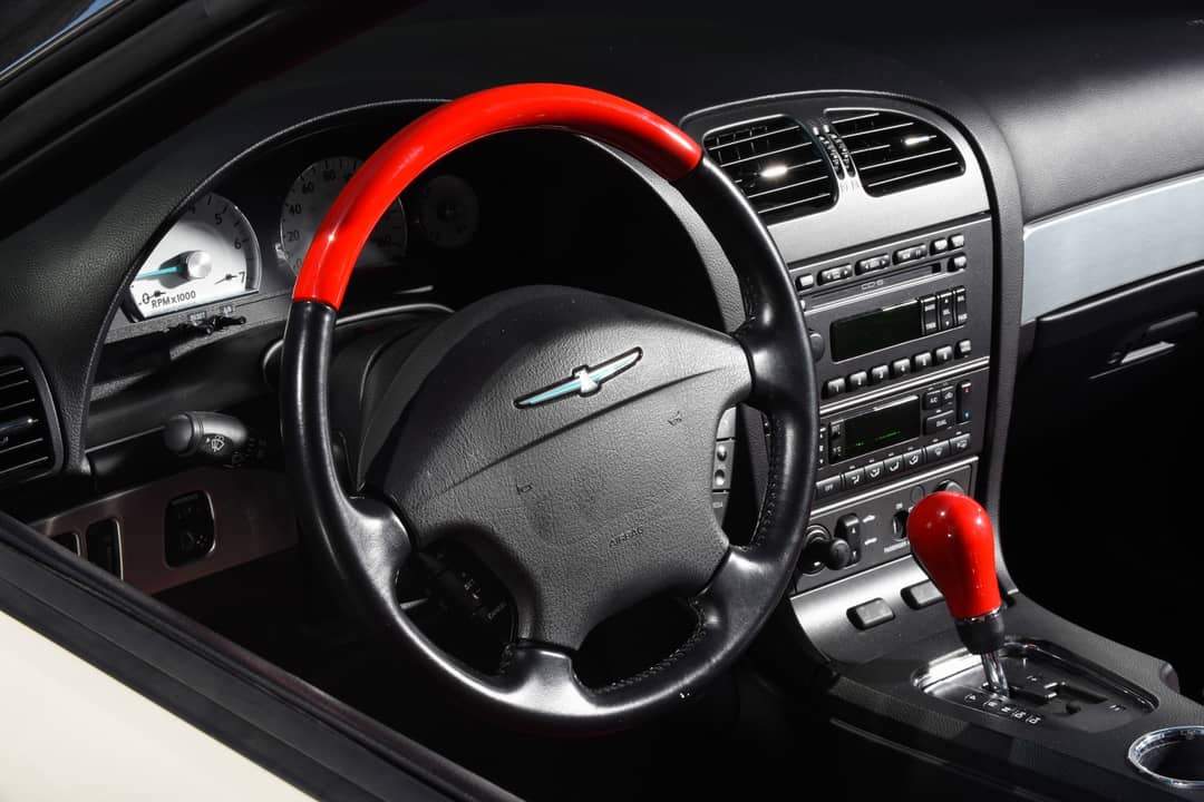 2003 Ford Thunderbird — photo 30