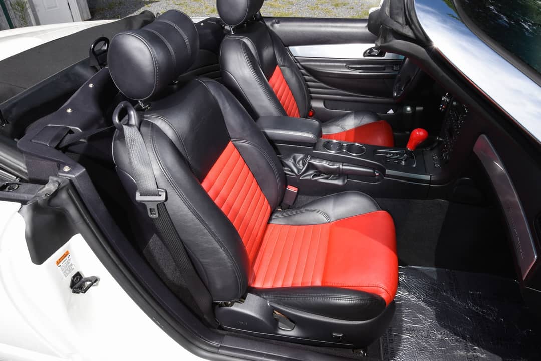 2003 Ford Thunderbird — photo 36