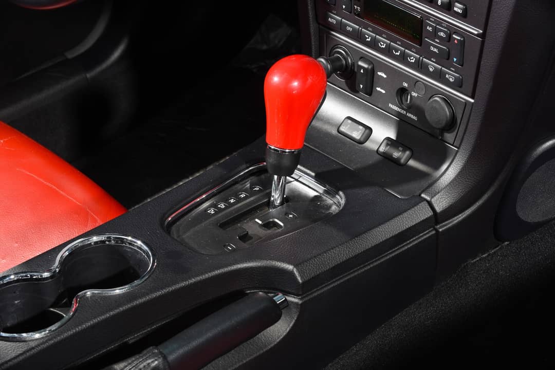 2003 Ford Thunderbird — photo 39