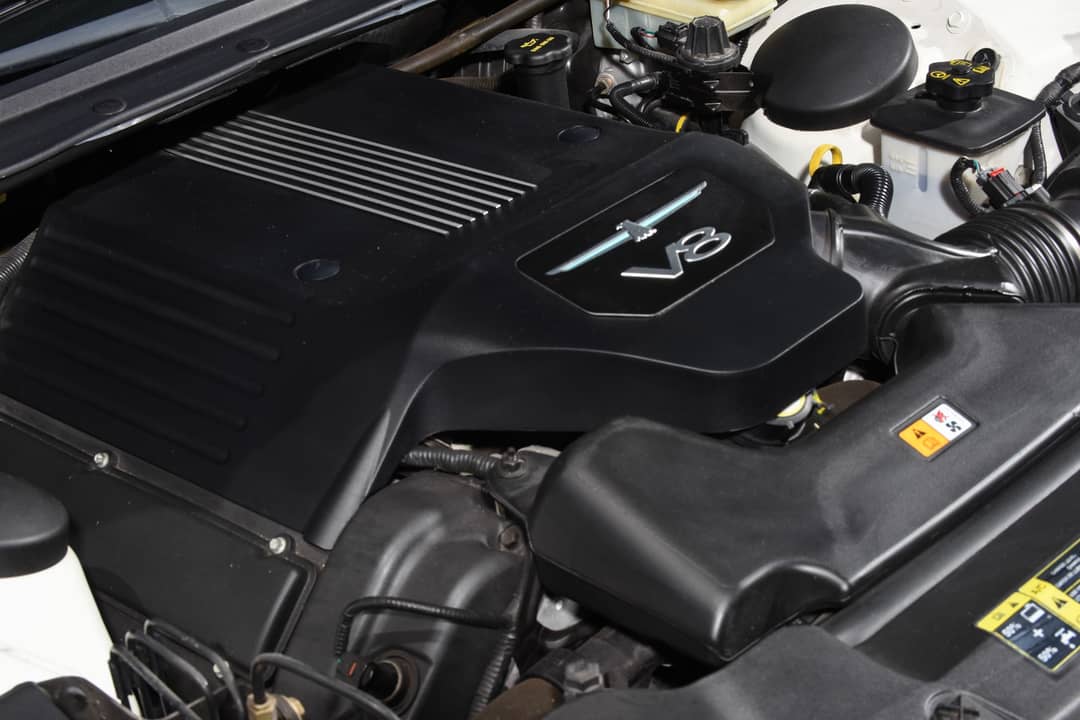 2003 Ford Thunderbird — photo 47