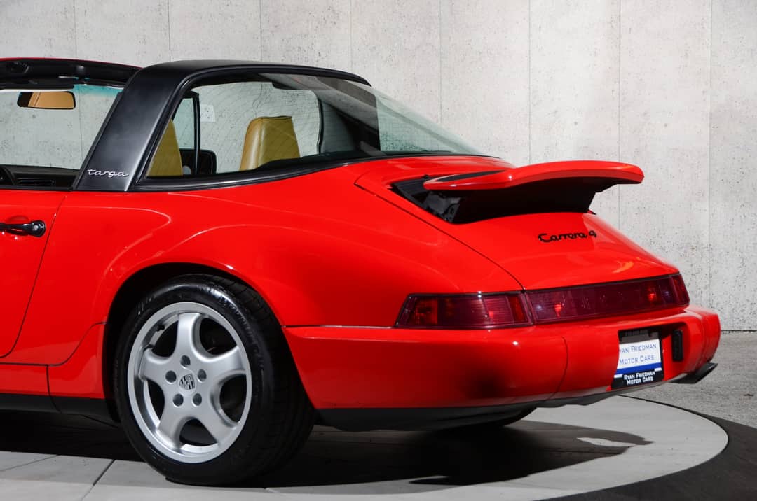 1990 Porsche 911 Carrera 4 Targa — photo 16