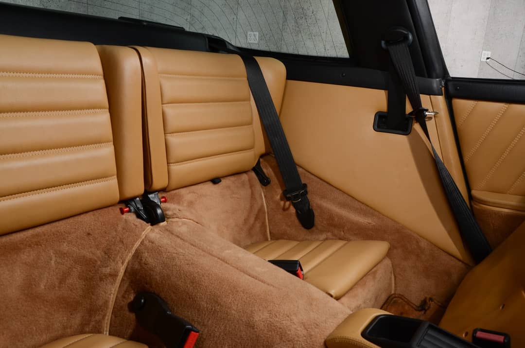 1990 Porsche 911 Carrera 4 Targa — photo 31