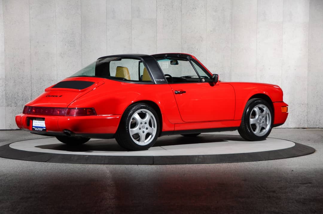 1990 Porsche 911 Carrera 4 Targa — photo 10