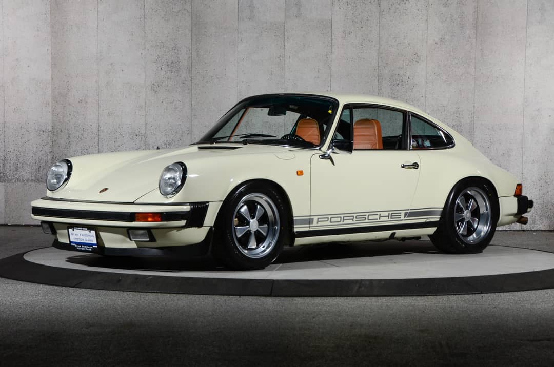 1984 Porsche 911 Carrera Coupe — photo 4