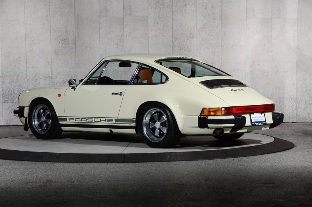 1984 Porsche 911 Carrera Coupe — photo 6