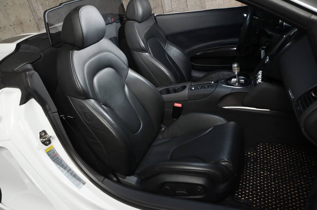 2012 Audi R8 4.2 quattro Spyder — photo 21