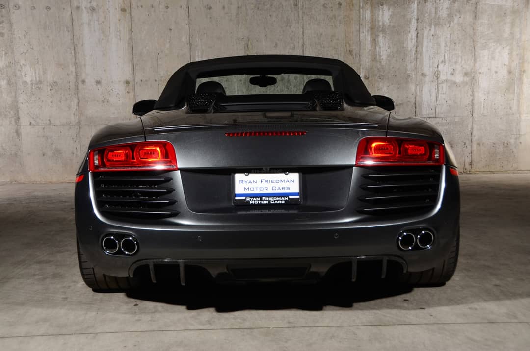 2011 Audi R8 4.2 quattro Spyder — photo 12