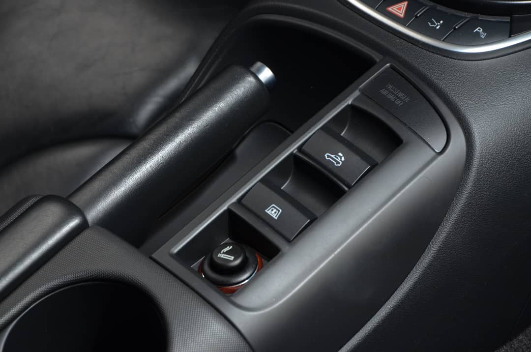 2011 Audi R8 4.2 quattro Spyder — photo 18