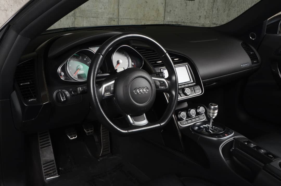2011 Audi R8 4.2 quattro Spyder — photo 24