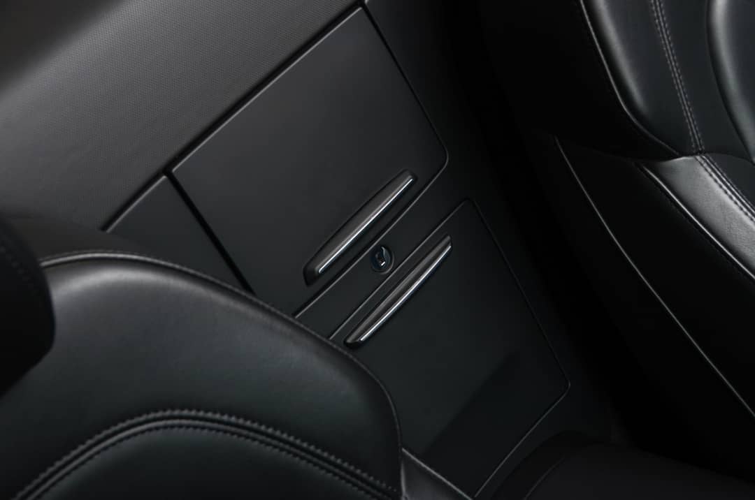 2011 Audi R8 4.2 quattro Spyder — photo 30