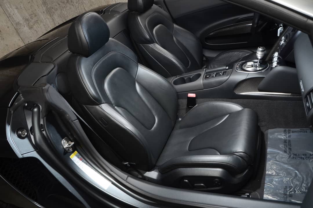 2011 Audi R8 4.2 quattro Spyder — photo 31