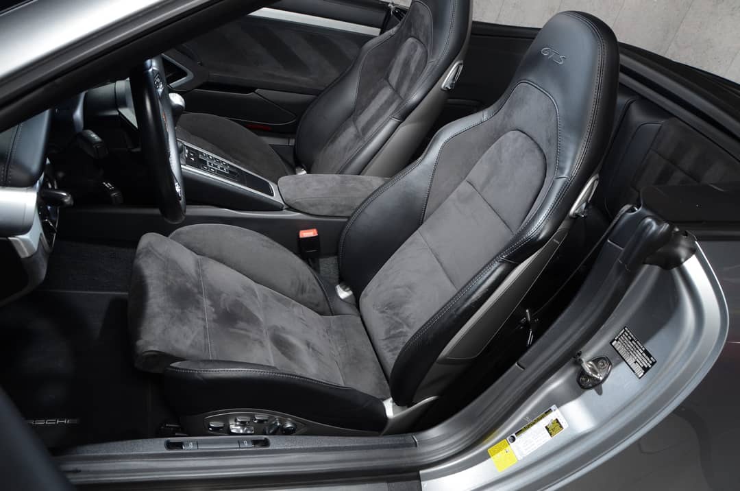 2017 Porsche 911 Carrera 4 GTS — photo 19