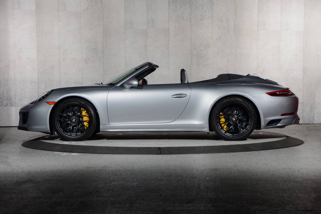 2017 Porsche 911 Carrera 4 GTS — photo 9