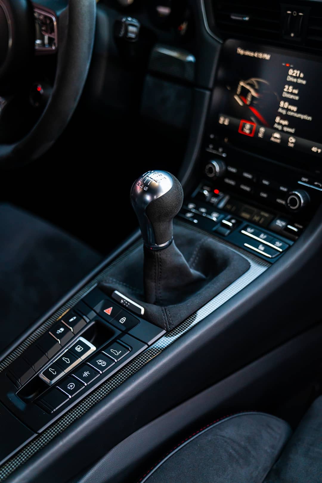 2019 Porsche 911 Carrera GTS — photo 12