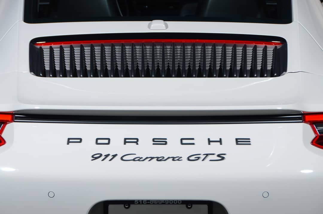 2019 Porsche 911 Carrera GTS — photo 24