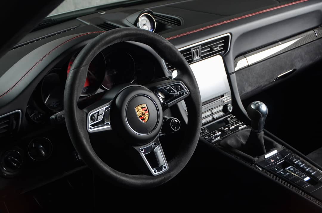 2019 Porsche 911 Carrera GTS — photo 36
