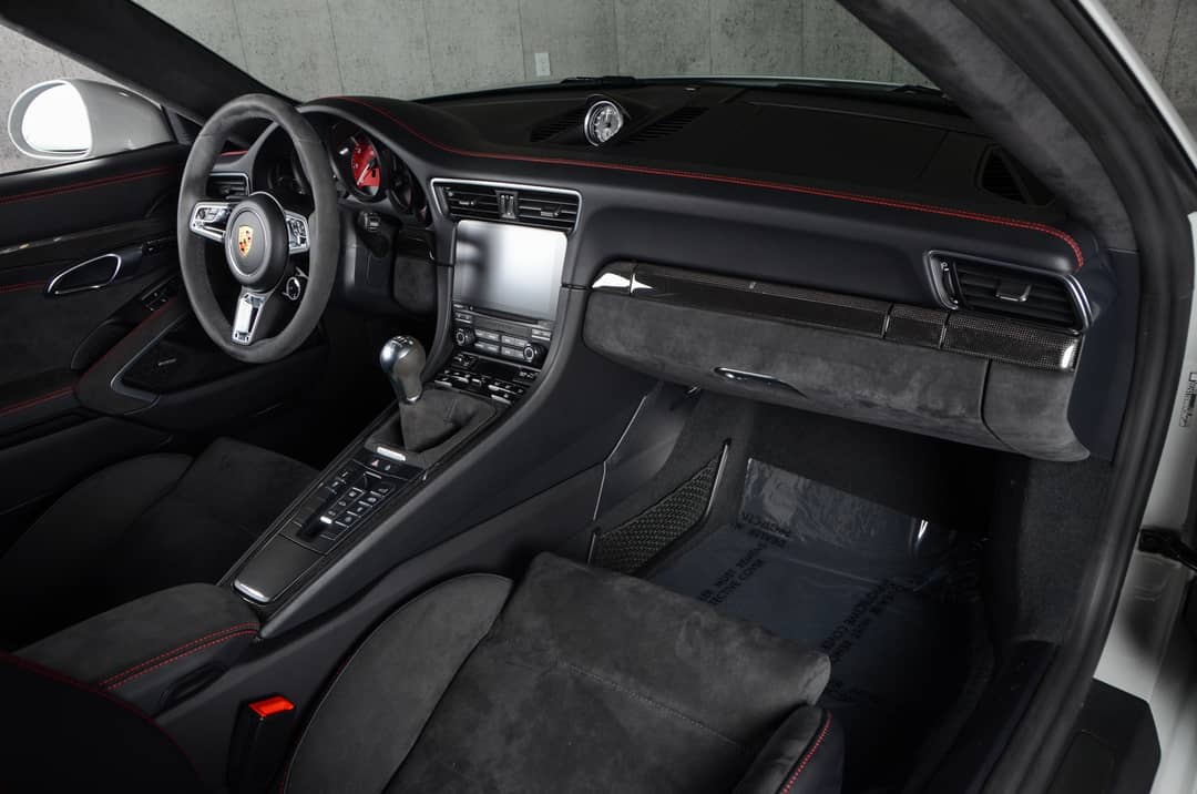 2019 Porsche 911 Carrera GTS — photo 49