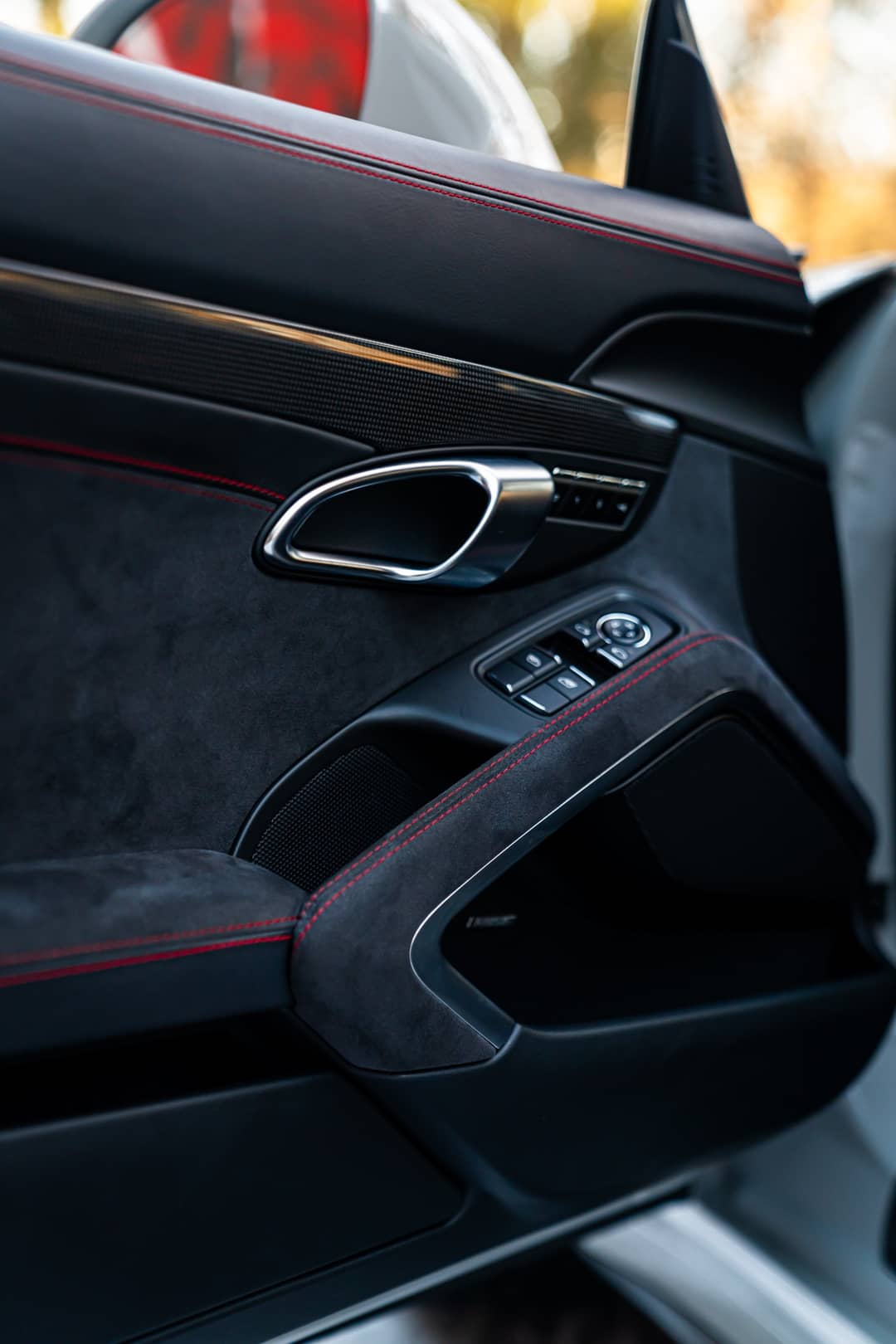 2019 Porsche 911 Carrera GTS — photo 10