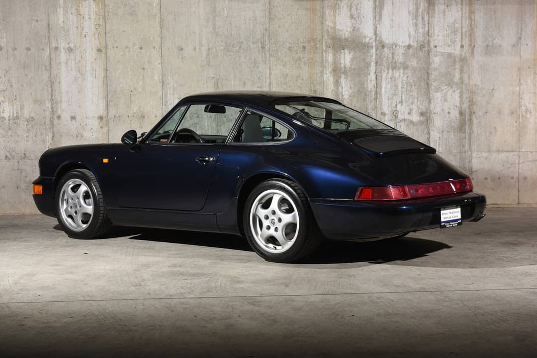 1992 Porsche 911 Carrera 4 — photo 8