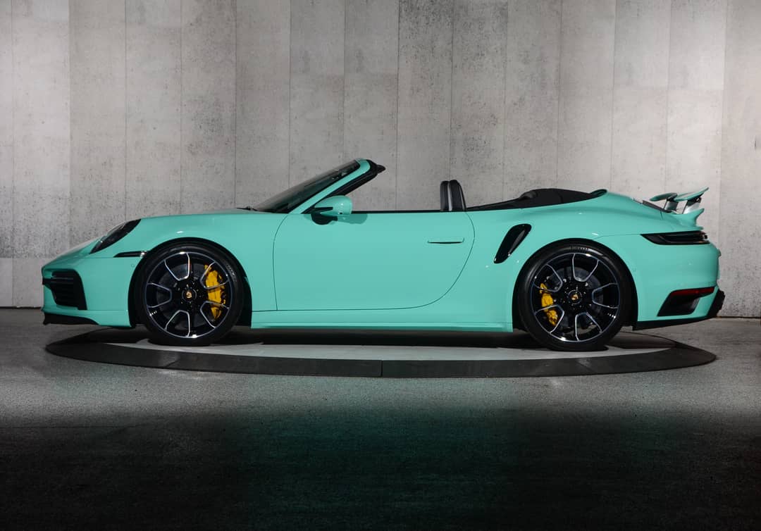 2022 Porsche 911 Turbo S — photo 20